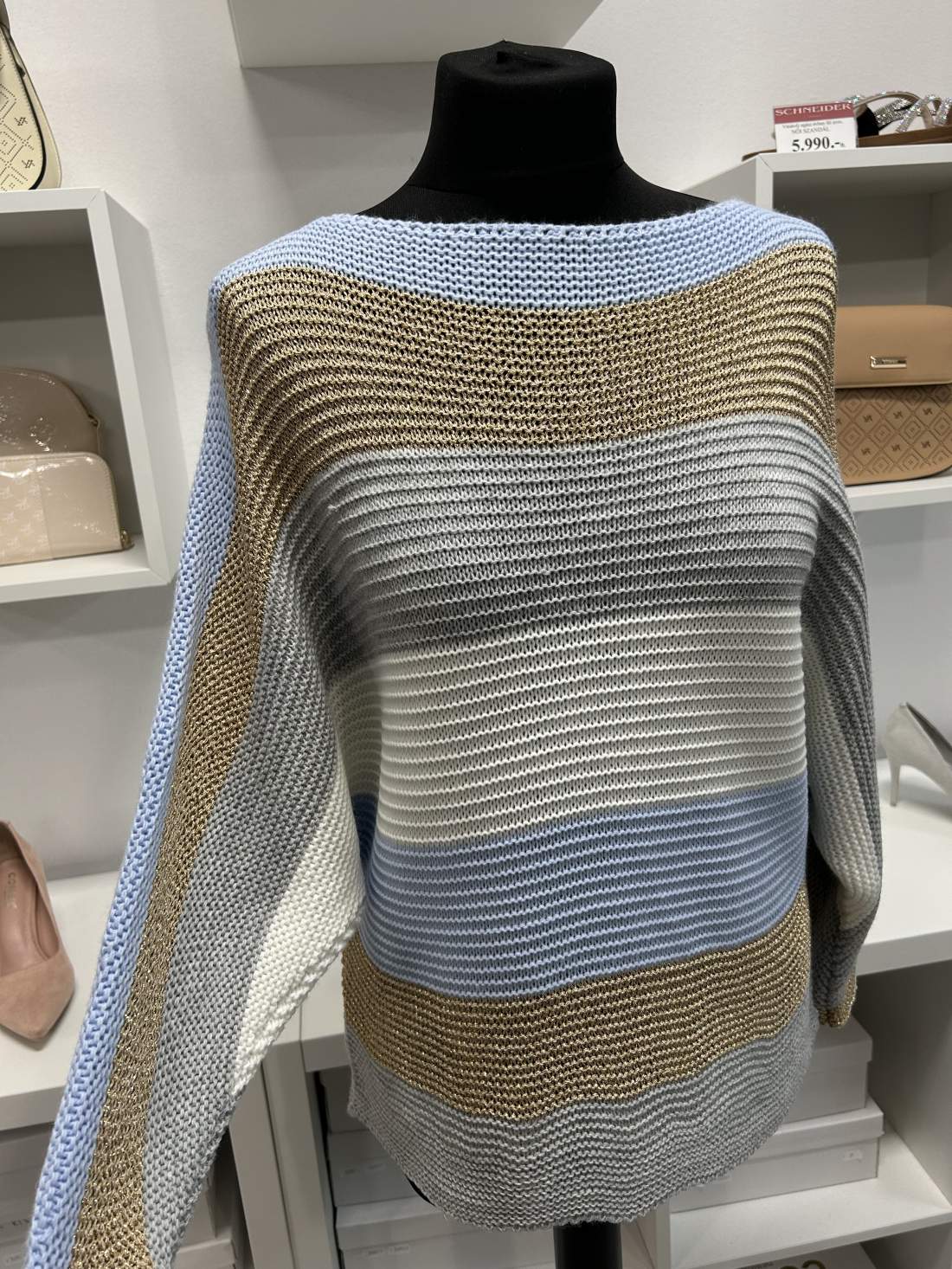 Mintás női pulóver
